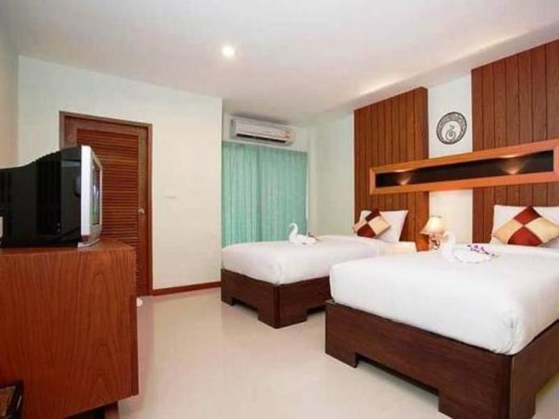 Deva Suites Patong Phuket Esterno foto