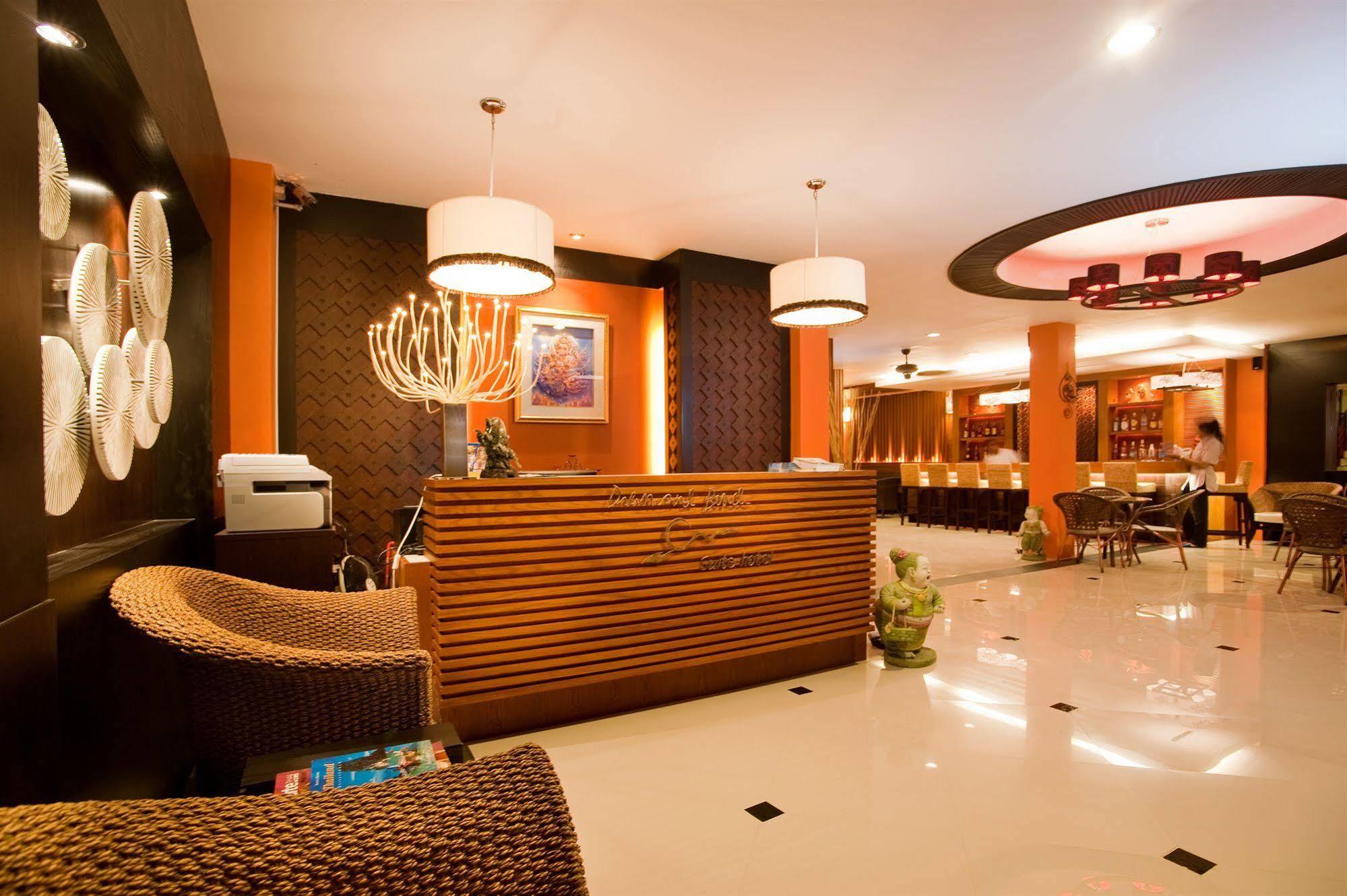 Deva Suites Patong Phuket Esterno foto